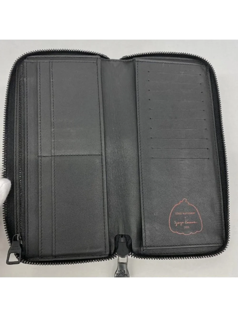 Louis Vuitton Wallet Monogram Empreinte Zippy Vertical LV YK Yayoi Kusama Noir